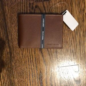 Men’s Perry Ellis Portfolio Leather Wallet